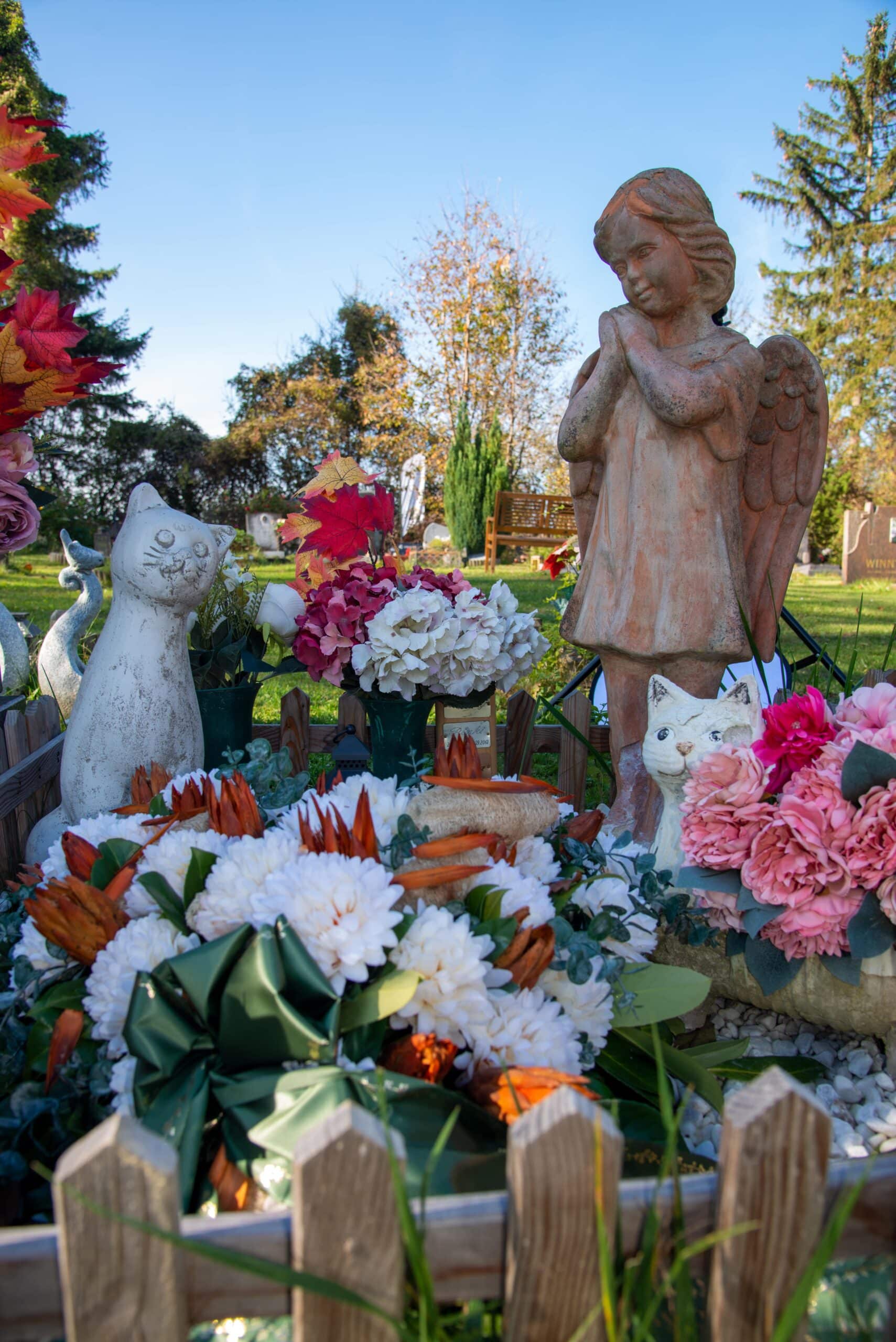 Anima Tierbestattung: Grab am Tierfriedhof Waldesruh